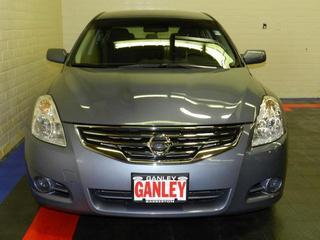 Nissan Altima 2011 photo 5