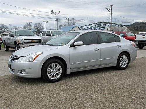 Nissan Altima w/AC Other