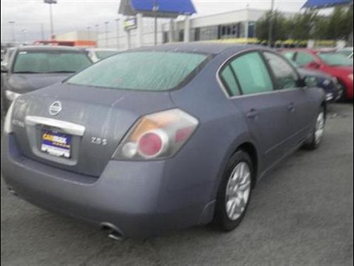 Nissan Altima 2011 photo 4