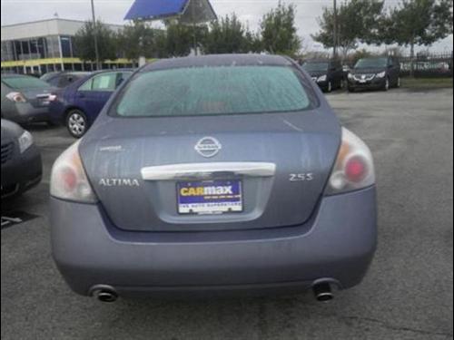 Nissan Altima 2011 photo 5
