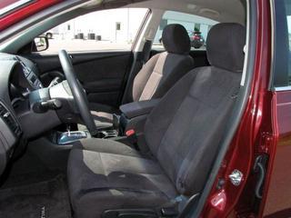 Nissan Altima 2011 photo 3