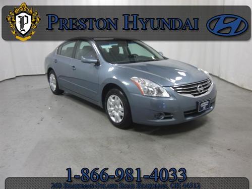 Nissan Altima 2011 photo 1