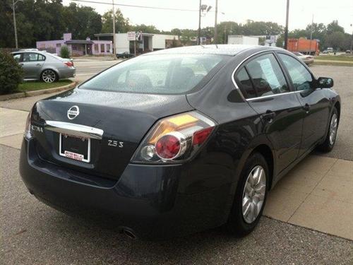 Nissan Altima GS-R Other