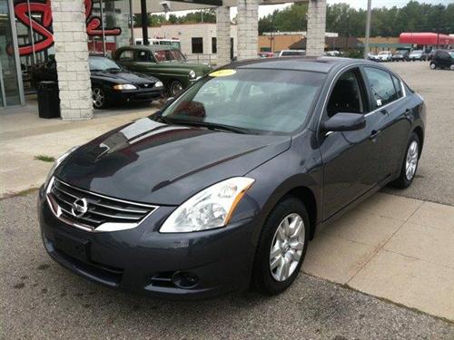 Nissan Altima 2011 photo 4