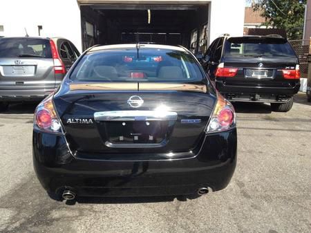 Nissan Altima 2011 photo 5