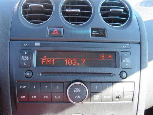 Nissan Altima 2011 photo 3