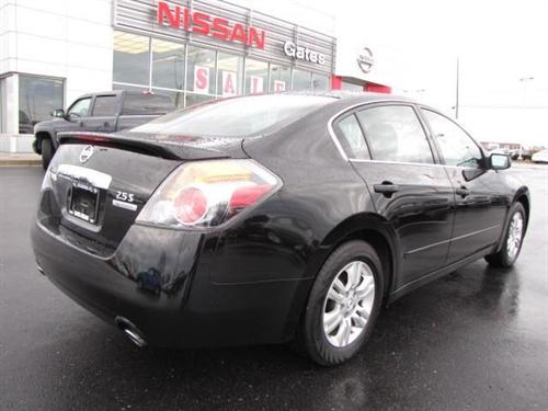 Nissan Altima 2011 photo 3