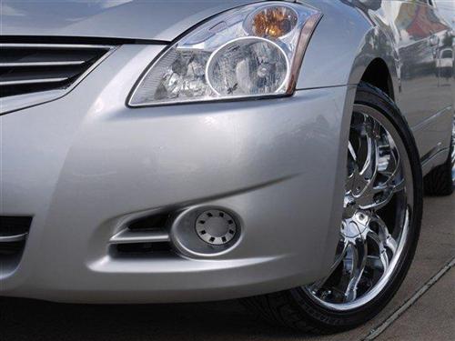 Nissan Altima 2011 photo 1