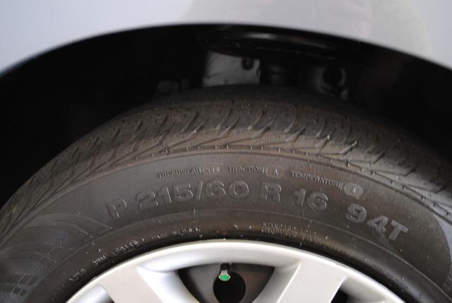 Nissan Altima Pickupslt Quad Cab SWB 4WD 4x4 Truck Sedan