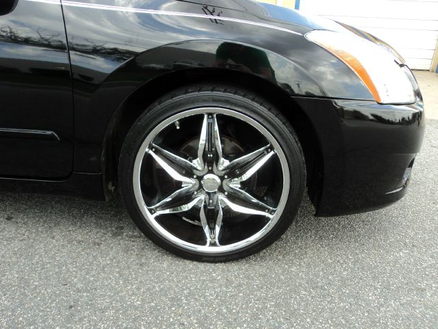 Nissan Altima 2011 photo 1