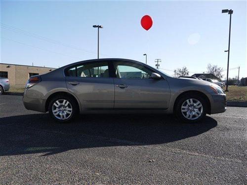 Nissan Altima 2011 photo 5