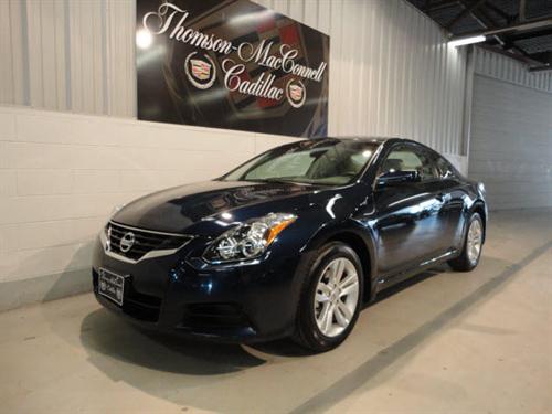 Nissan Altima 2011 photo 1