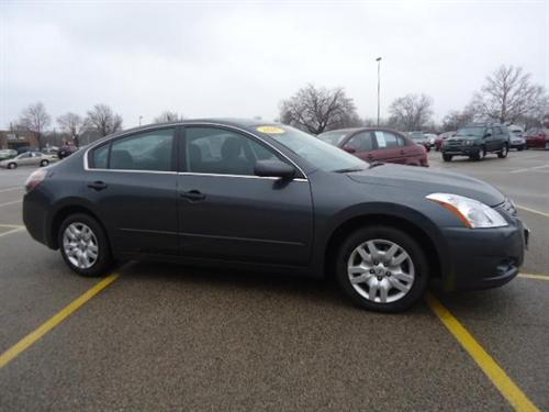 Nissan Altima SLT Pickup 2D 6 1/4 Ft Other