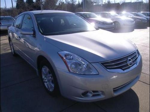 Nissan Altima XR Other
