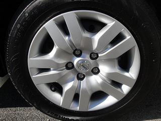 Nissan Altima 2011 photo 2