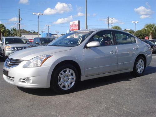 Nissan Altima Pickupslt Quad Cab SWB 4WD 4x4 Truck Other