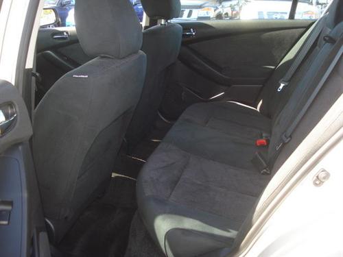 Nissan Altima 2011 photo 3