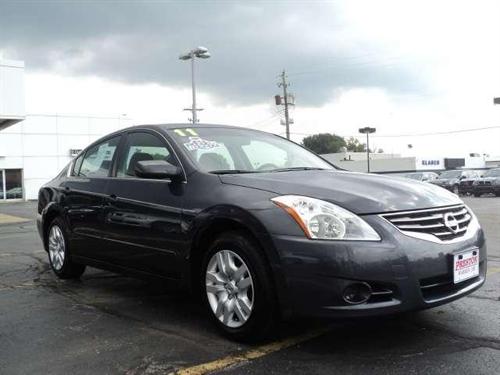 Nissan Altima 2011 photo 1