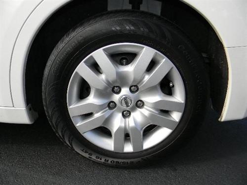 Nissan Altima 2011 photo 3