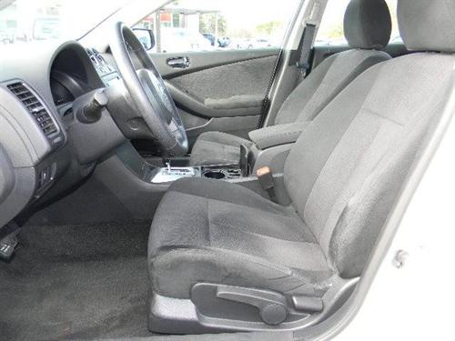 Nissan Altima 2011 photo 5