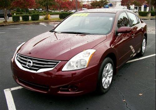 Nissan Altima 2011 photo 1