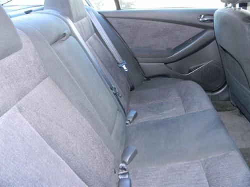 Nissan Altima 2011 photo 1