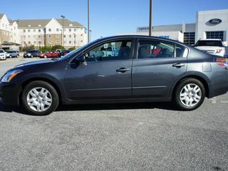 Nissan Altima 2011 photo 4