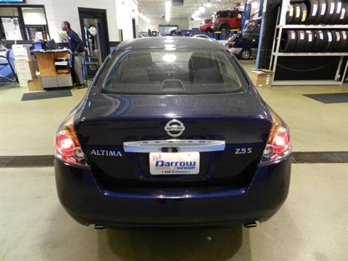 Nissan Altima 2011 photo 5