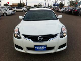 Nissan Altima 2011 photo 4