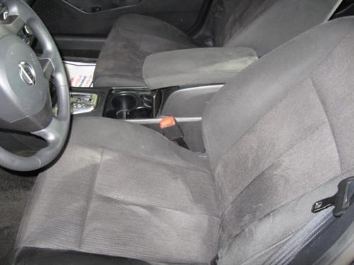 Nissan Altima 2011 photo 4