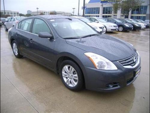 Nissan Altima XR Other