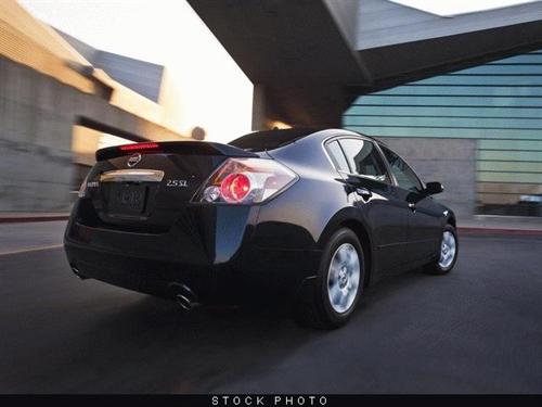 Nissan Altima 2011 photo 5
