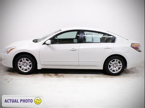 Nissan Altima 2011 photo 5