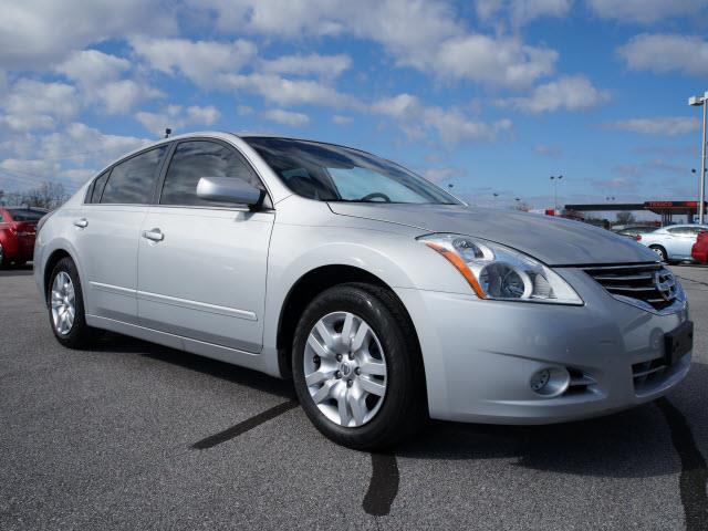 Nissan Altima 2011 photo 3