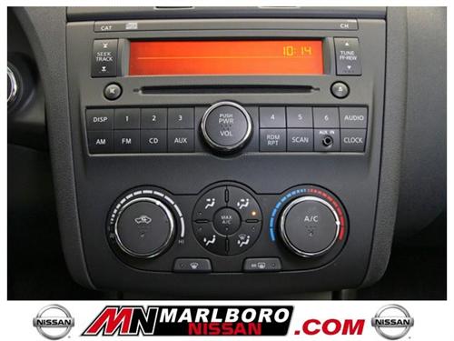 Nissan Altima 2011 photo 1