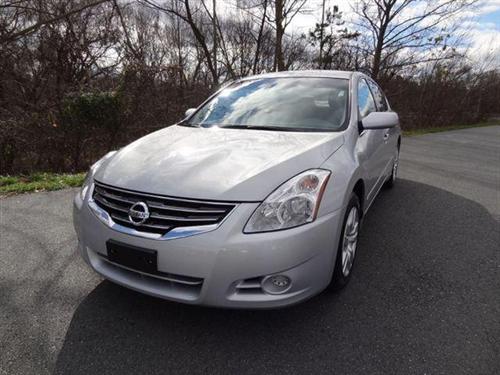 Nissan Altima 4WD Crew Cab 140.5 Laramie Other