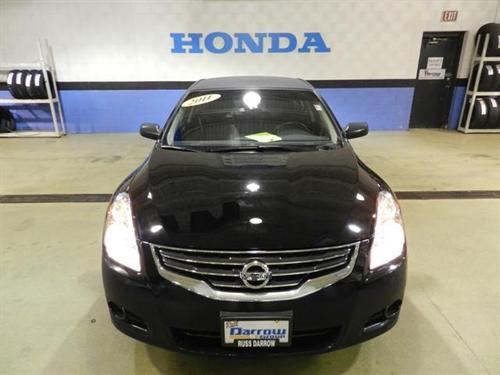 Nissan Altima 2011 photo 1