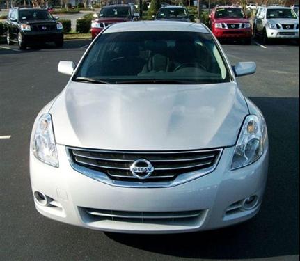 Nissan Altima 4WD Crew Cab 140.5 Laramie Other