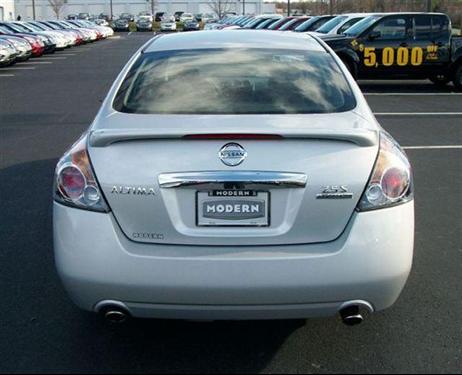 Nissan Altima 2011 photo 3
