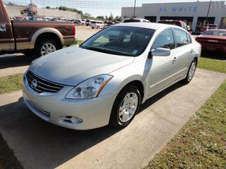 Nissan Altima Pickupslt Quad Cab SWB 4WD 4x4 Truck Other