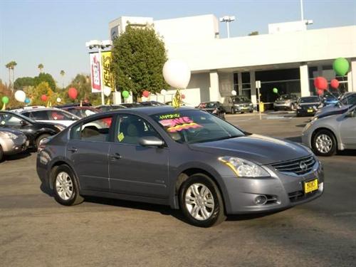 Nissan Altima 2011 photo 4