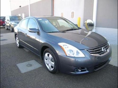 Nissan Altima XR Other