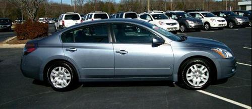 Nissan Altima 2011 photo 3