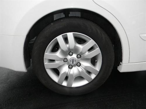 Nissan Altima 2011 photo 3