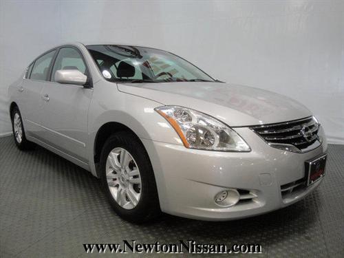 Nissan Altima Pickupslt Quad Cab SWB 4WD 4x4 Truck Other