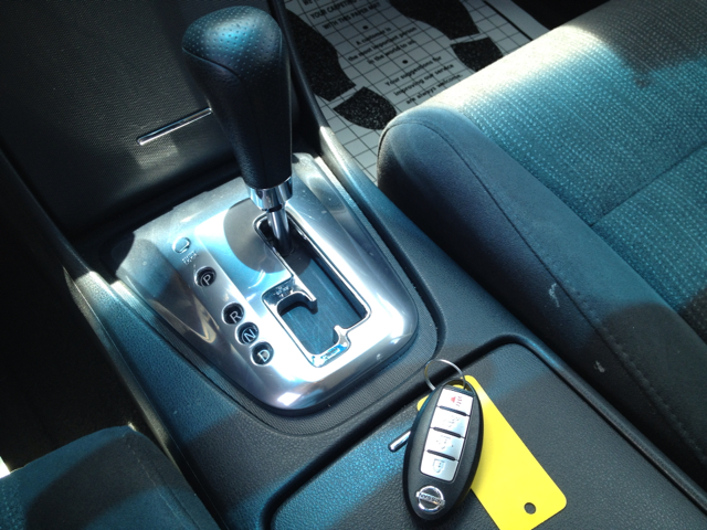 Nissan Altima 2011 photo 2