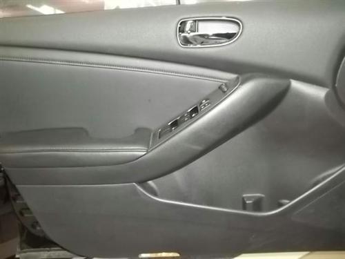 Nissan Altima 2011 photo 4