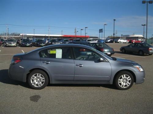 Nissan Altima 2011 photo 3