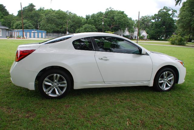 Nissan Altima C/k1500 2WD Extended Cab Coupe