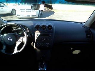 Nissan Altima 2011 photo 4